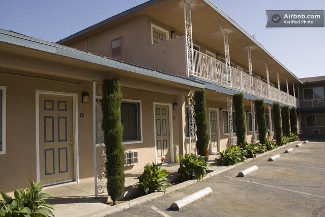 Holiday Motel - Φρέσνο Εξωτερικό φωτογραφία