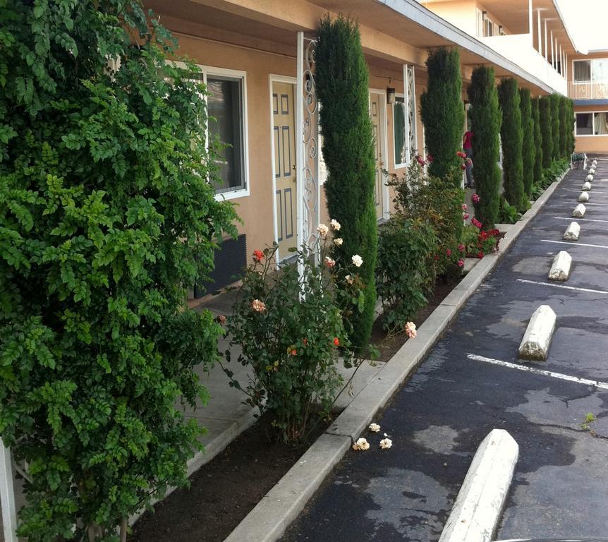 Holiday Motel - Φρέσνο Εξωτερικό φωτογραφία